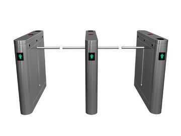 barrera del brazo del descenso del acero inoxidable de la BI-dirección 304 con el sistema de control del sensor del IR