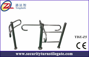 Sistemas de seguridad manuales mecánicos modificados para requisitos particulares del torniquete con el brazo cuatro