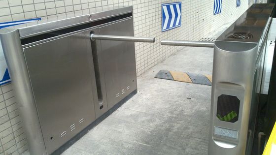 Puerta de la barrera del torniquete de la altura de la cintura baja del brazo con el sistema de papel de codigo de barras del boleto