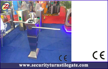 Los torniquetes mecánicos de la seguridad de la barrera del torniquete del robot del OEM con el TCP/IP interconectan