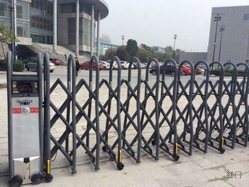 Acero inoxidable de la puerta retractable eléctrica de la fábrica de la seguridad con teledirigido inalámbrico