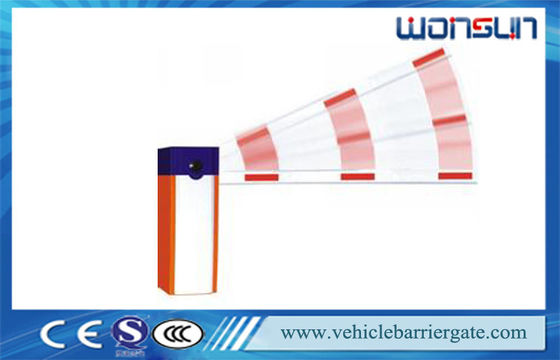 Barrera del brazo del descenso del vehículo del estacionamiento del coche con el interfaz de la tarjeta de IC