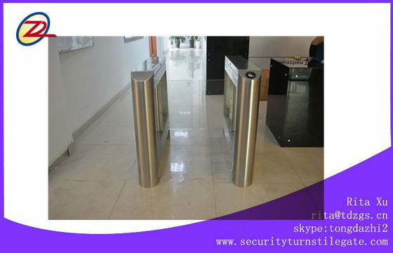Prenda impermeable de los reguladores del acceso de la tarjeta del torniquete de la puerta de oscilación de la seguridad