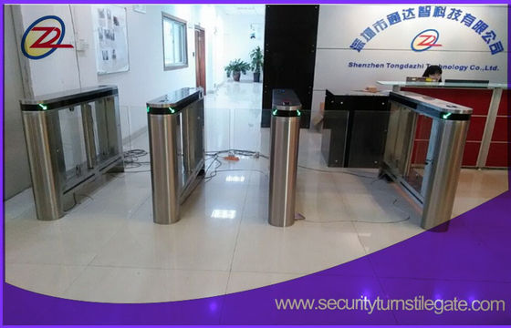 Tablero del control de acceso del torniquete del ala de la puerta de la barrera del oscilación del acero inoxidable