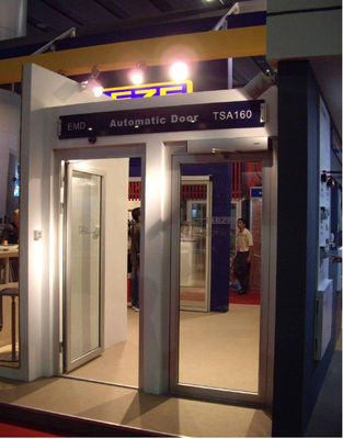Platee el abrelatas de cristal de la puerta del oscilación automático doble de la hoja de 700m m a de 2000m m